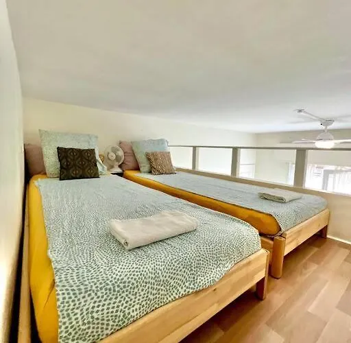 Au Bord Des Berges + Parking * Toulouse